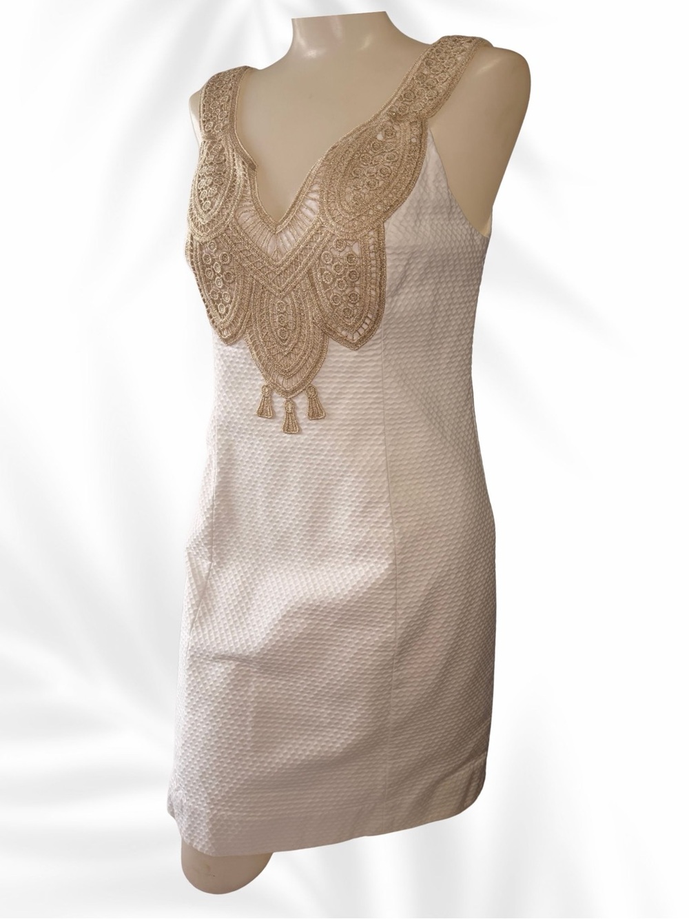 Lilly Pulitzer white textured dress with gold embroidered neckline size4